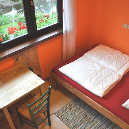 Hostel Waldblick ไฟรบวร์กอิมไบรส์เกา ภายนอก รูปภาพ